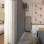 Happy Place In The Center * קלמאטה