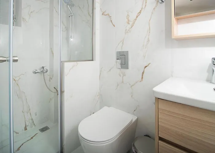 Happy Place In The Center *